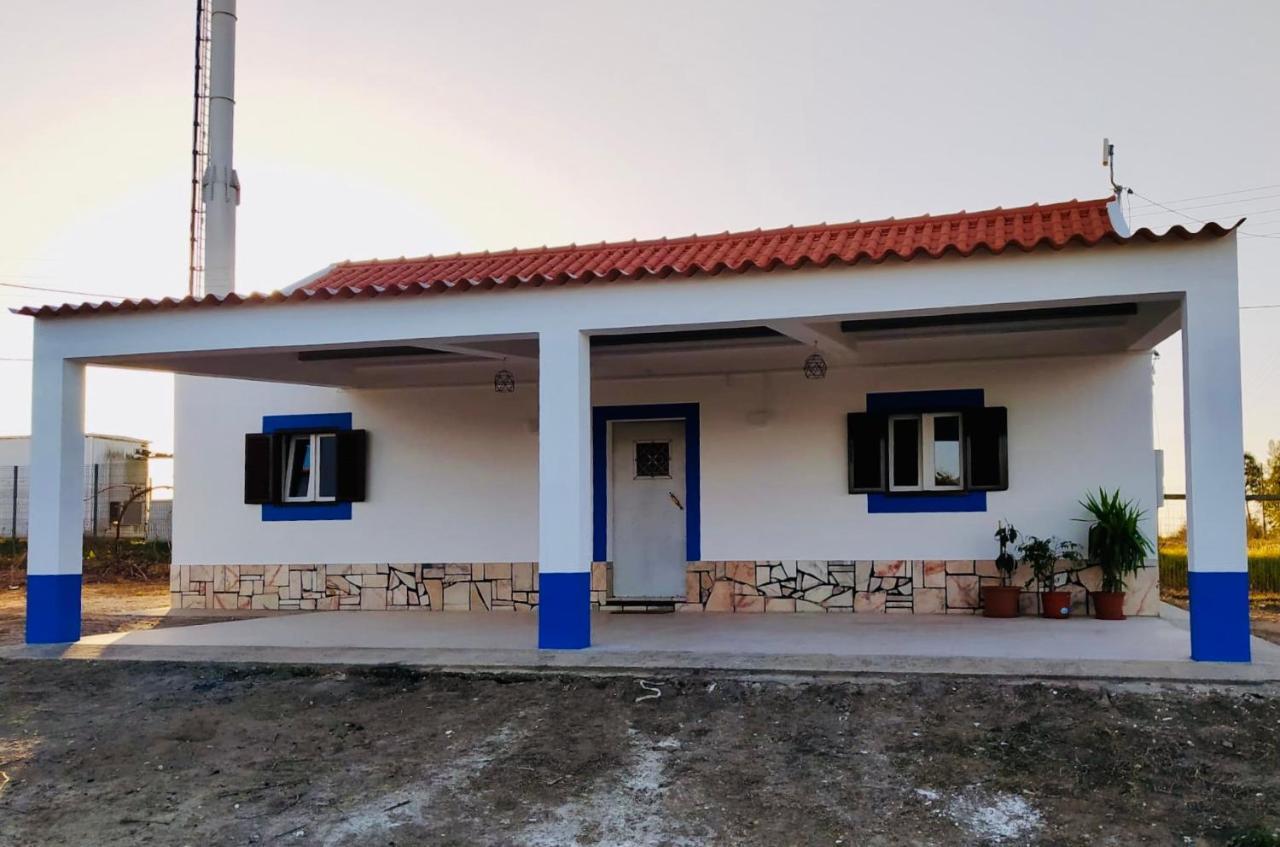 Cozy Farm House In The Countryside Monte Das Figueiras de Lavre Exterior photo